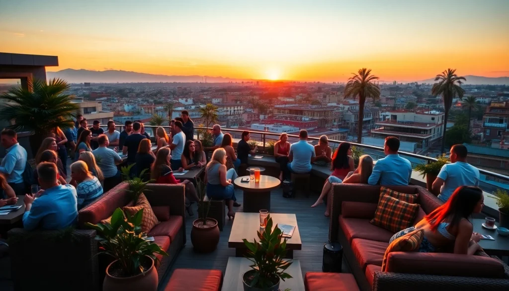 Profitez d'une atmosphère détendue au social club barcelona avec des meubles confortables et une vue sur la ville.