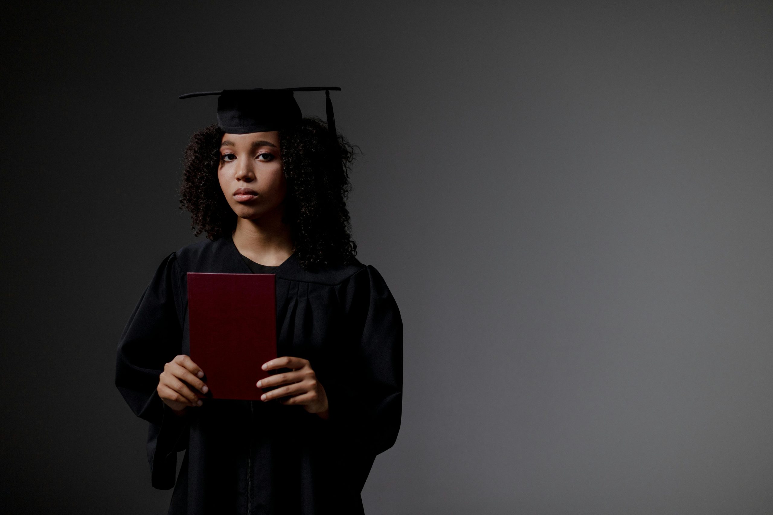 best fake diplomas With High-Quality Seals and Signatures
